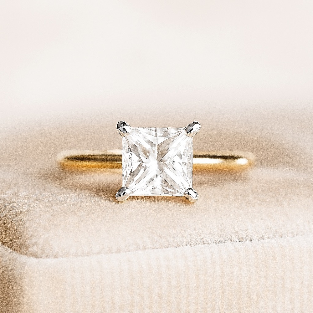 2ct Princess cut Moissanite Ring - Picture 7 of 7